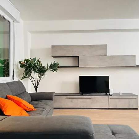 Apartmán Marzolo Suite - 3 Camere, 2 Bagni - Centro Treviso *