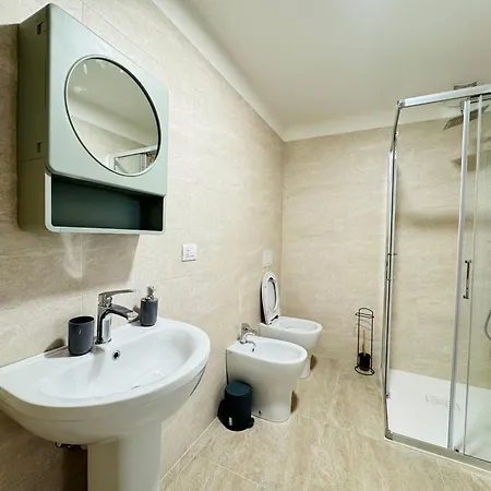 Marzolo Suite - 3 Camere, 2 Bagni - Centro Treviso Apartmán *