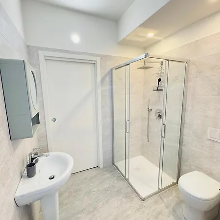 Marzolo Suite - 3 Camere, 2 Bagni - Centro Treviso * Treviso